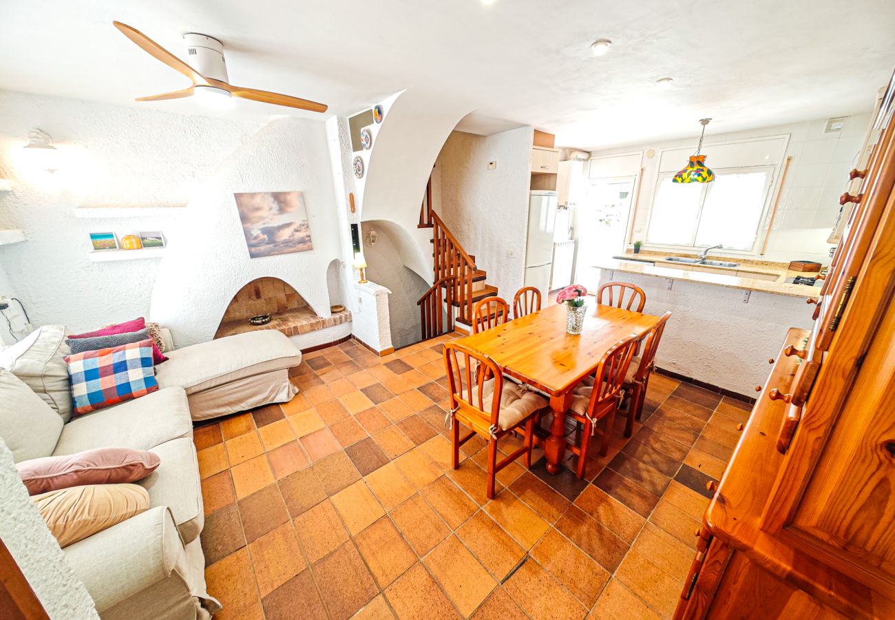 House in Cambrils - CASA GLADIOLS