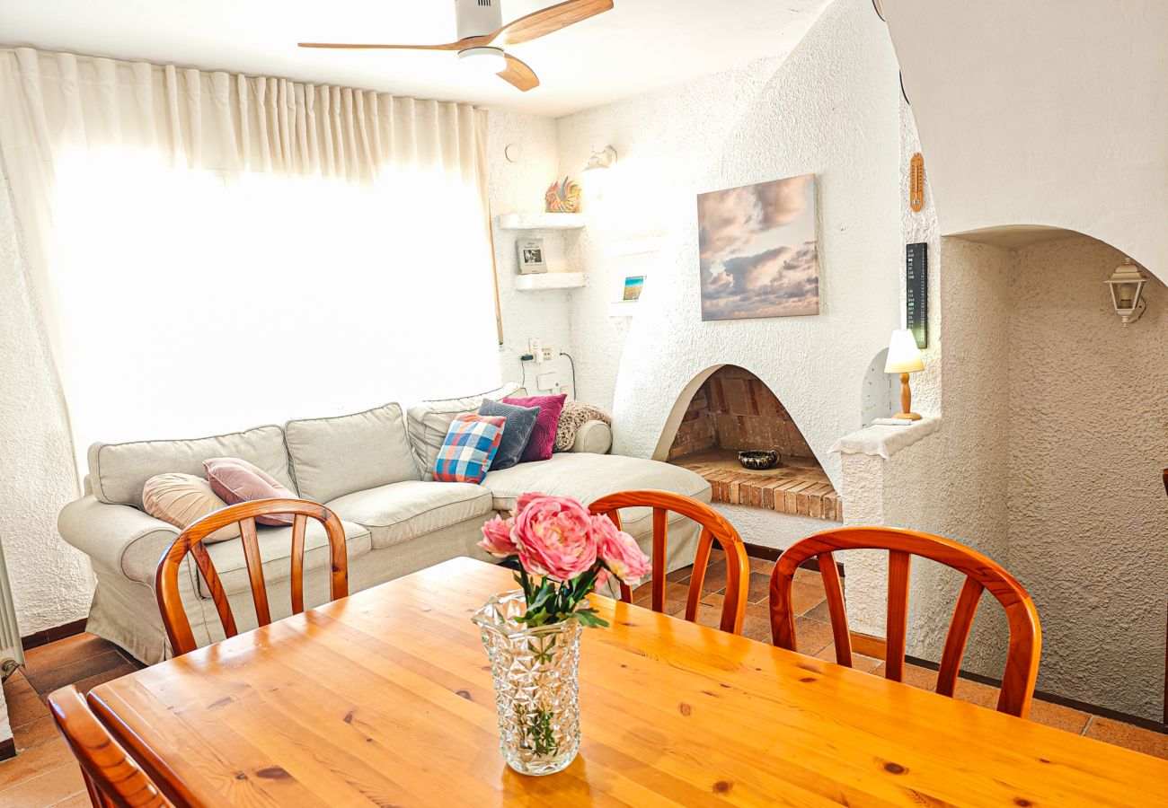 House in Cambrils - CASA GLADIOLS