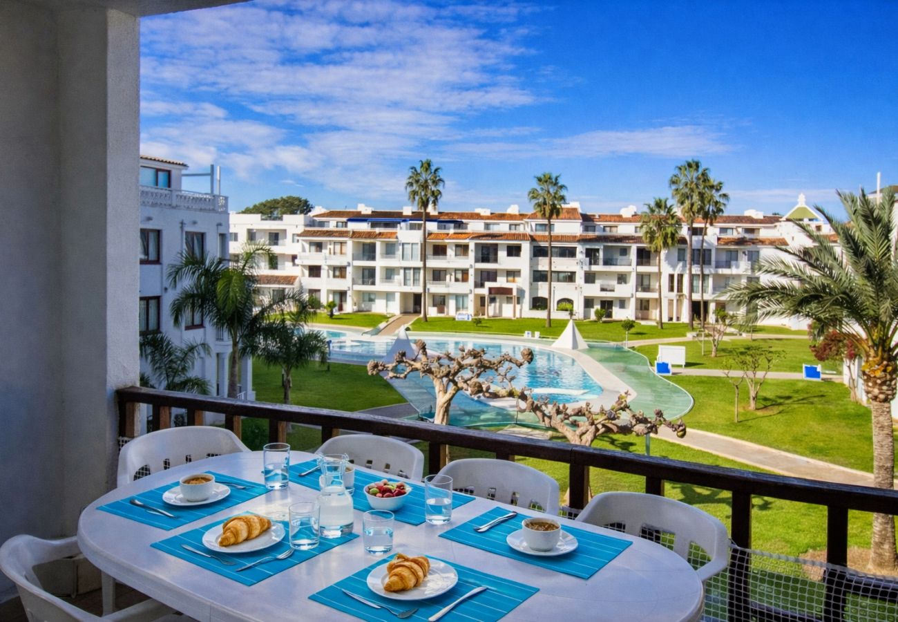 Apartment in Alcocebre / Alcossebre - Romana Pool View *PET FRIENDLY* Habitat