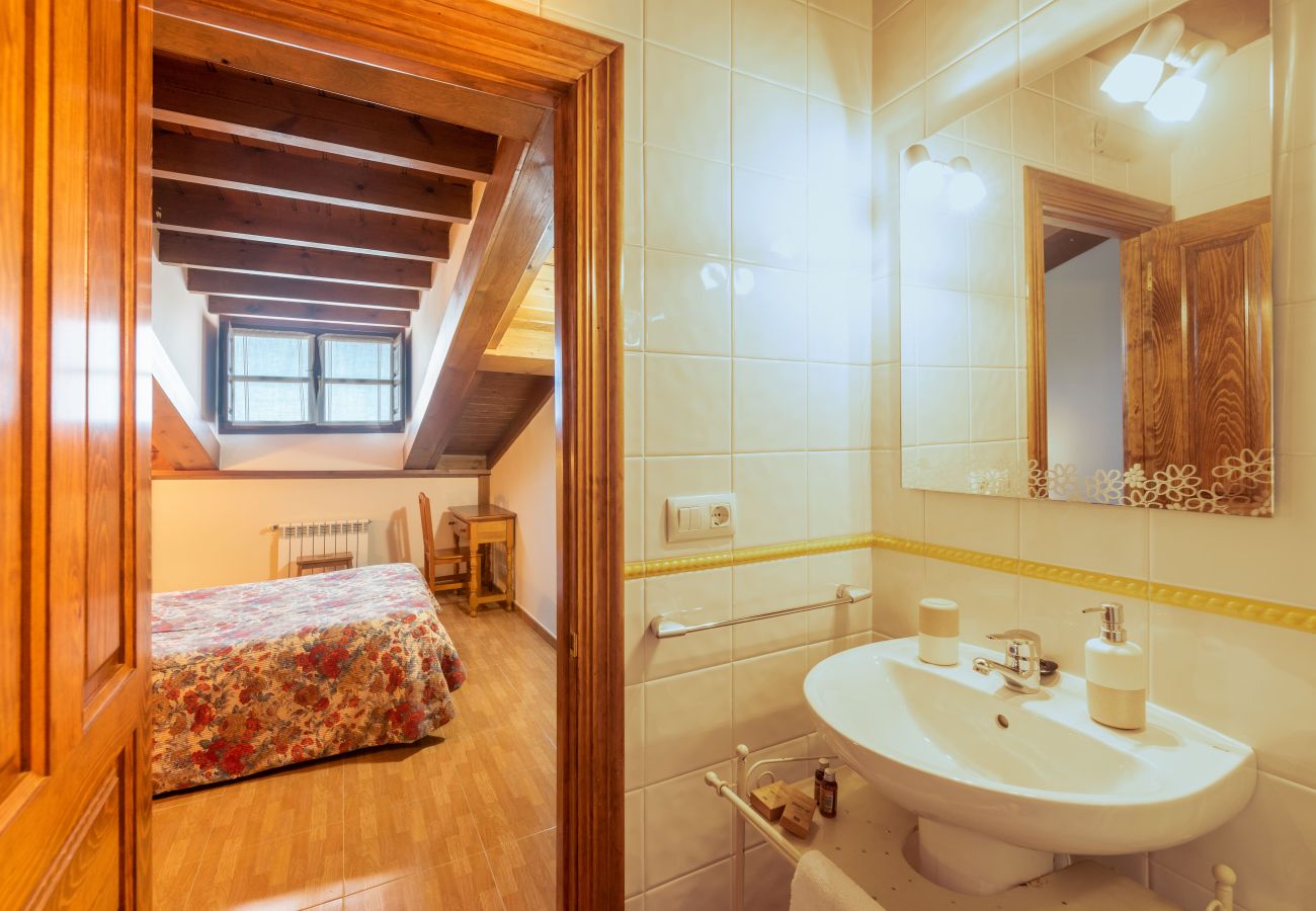 Cottage in Porrua - Llanes - 15B10 Casa La Indiana II by R2R Consulting