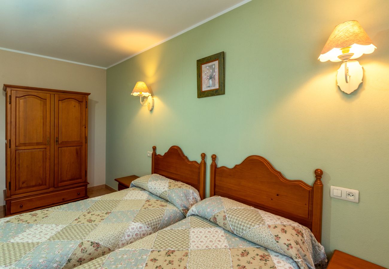 Cottage in Porrua - Llanes - 15C10 Casas La Indiana III by R2R Consulting