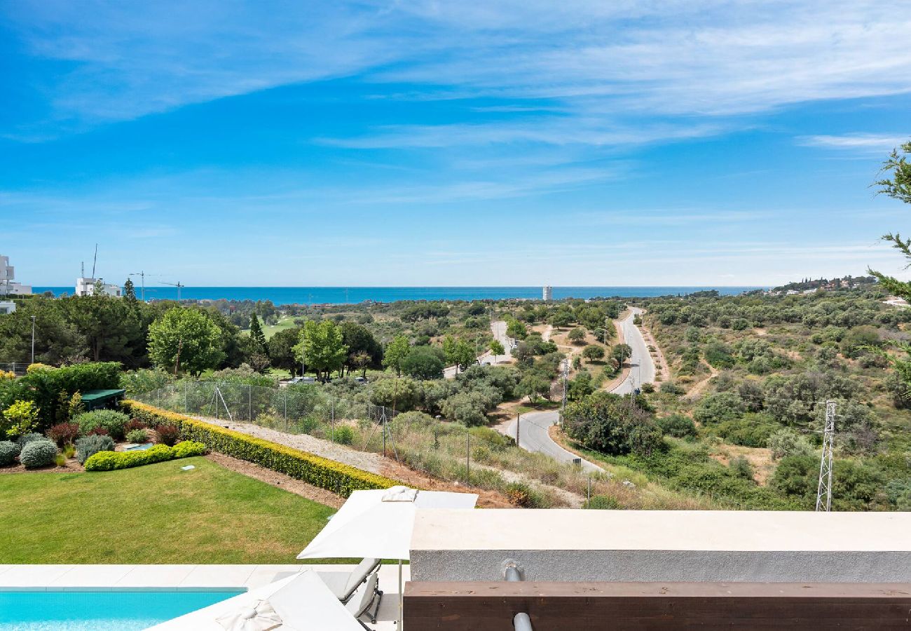 Villa in Marbella - 3301 Villa Mariposa (r3907066)