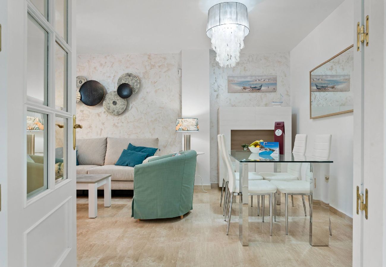 Apartment in Marbella - 3316 Casa Jacaranda (r4105693)