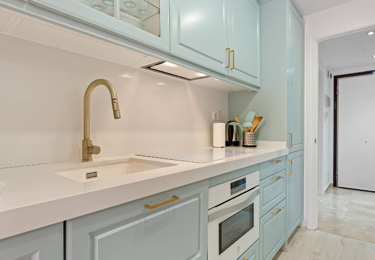 Apartment in Marbella - 3316 Casa Jacaranda (r4105693)