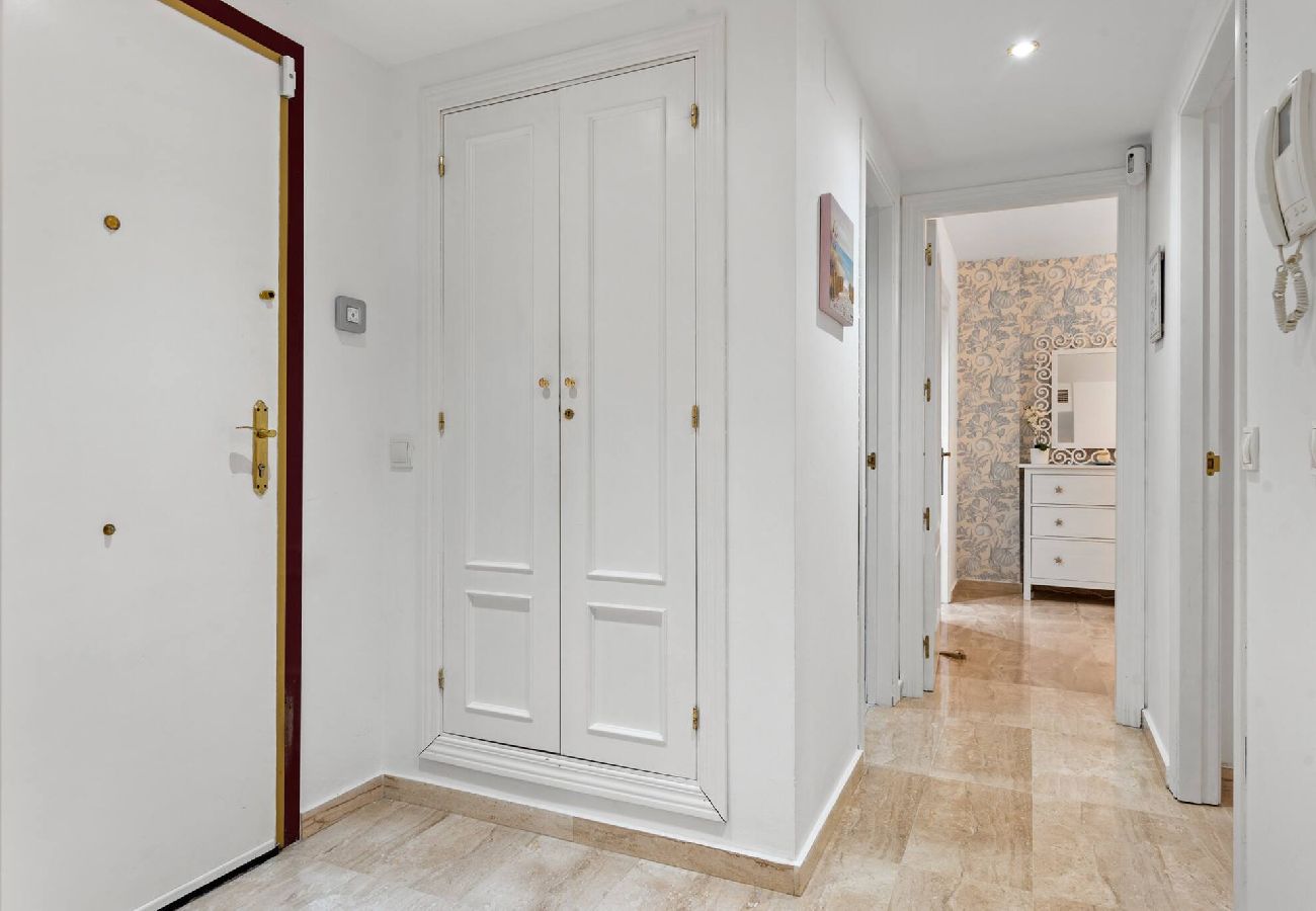 Apartment in Marbella - 3316 Casa Jacaranda (r4105693)