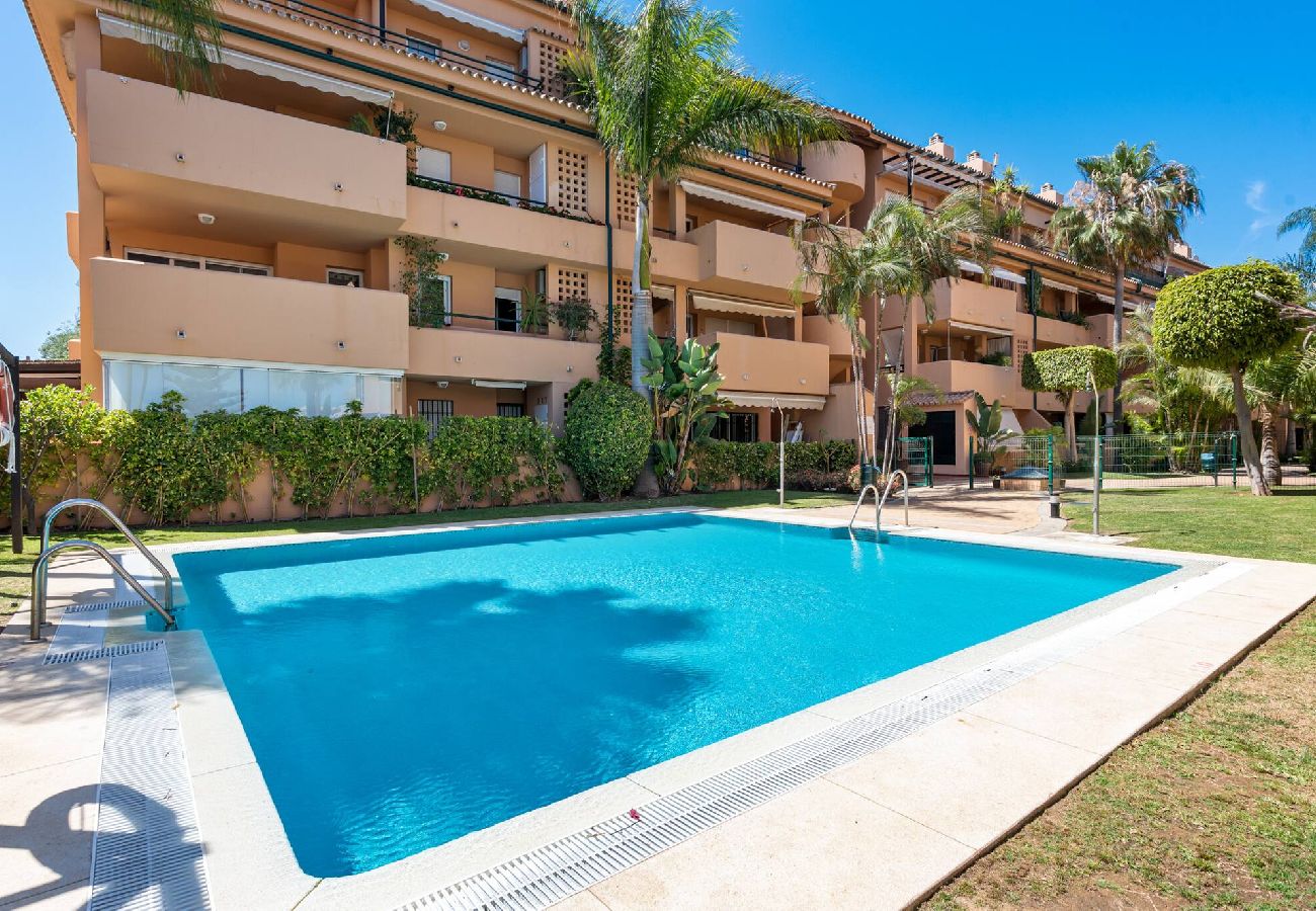 Apartment in Marbella - 3316 Casa Jacaranda (r4105693)