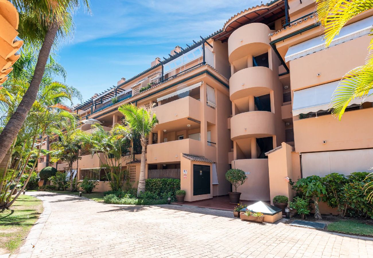 Apartment in Marbella - 3316 Casa Jacaranda (r4105693)