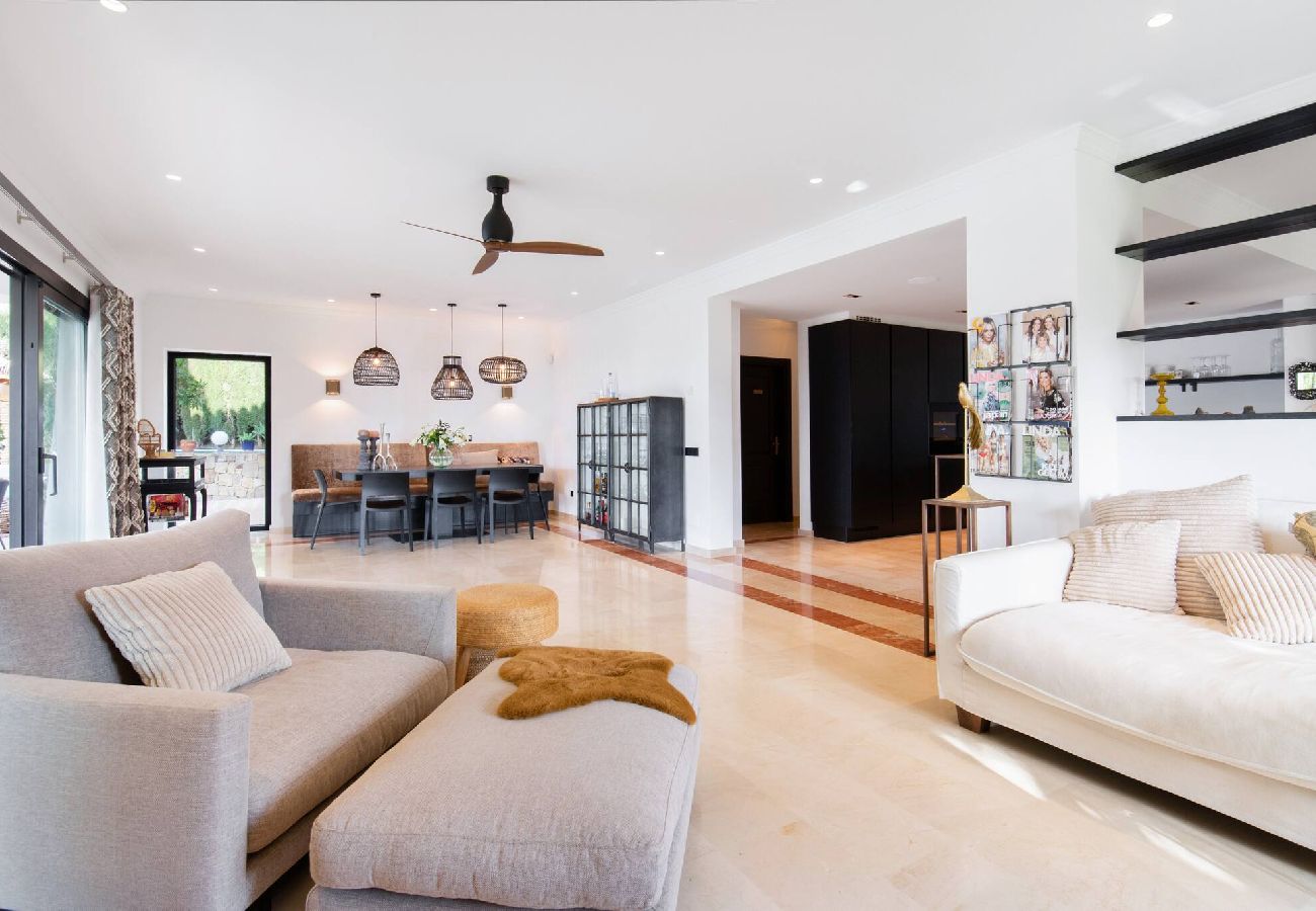 Villa in Marbella - 3310 Villa Flores (r3261154)