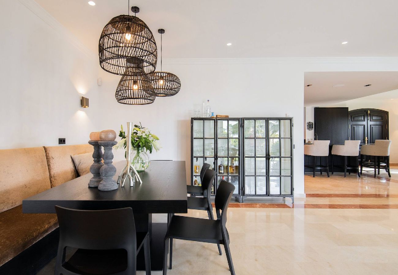 Villa in Marbella - 3310 Villa Flores (r3261154)