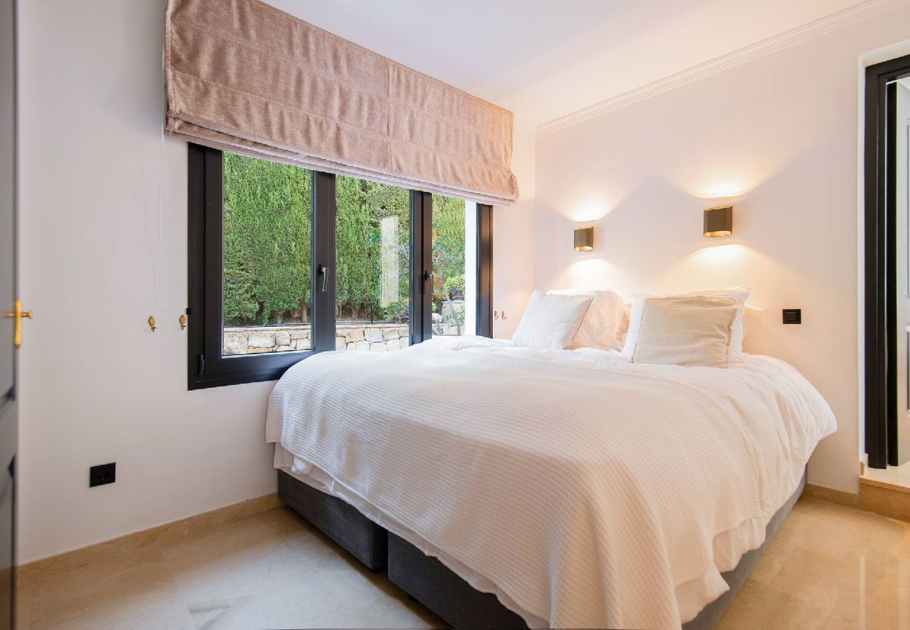 Villa in Marbella - 3310 Villa Flores (r3261154)