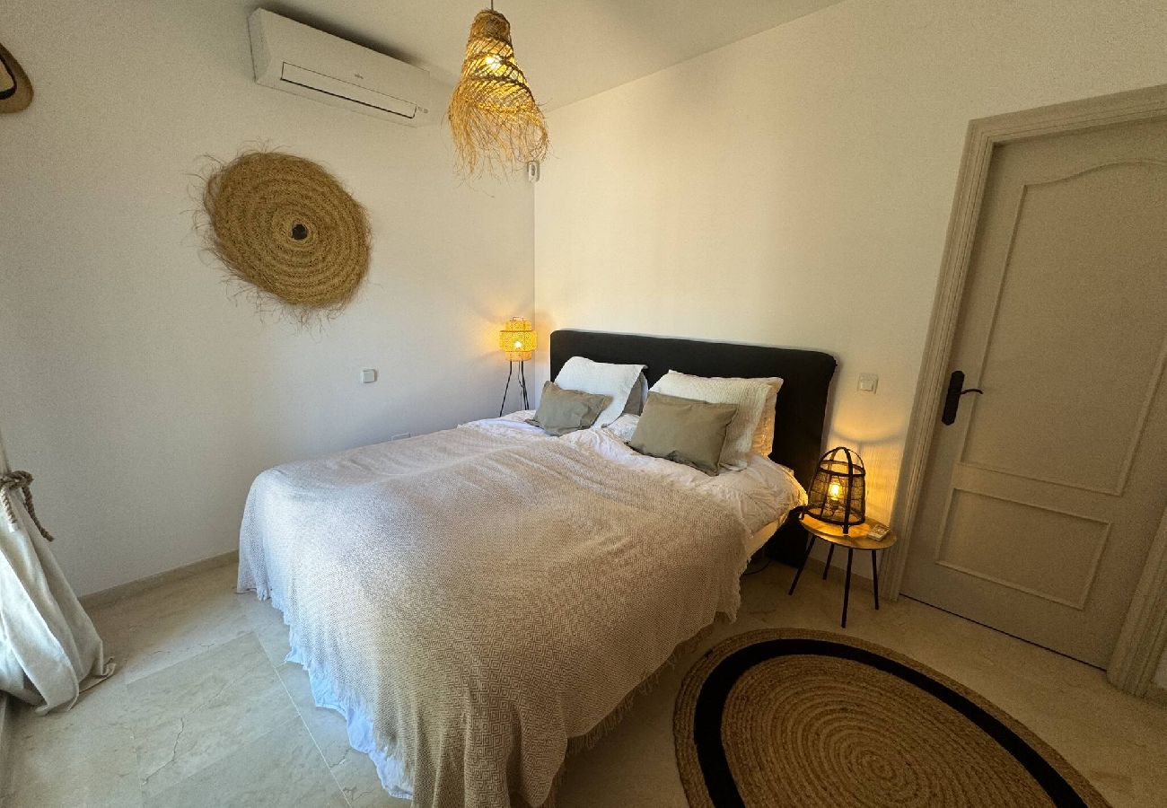 Villa in Marbella - 3308 Villa Cactus (r4707271)