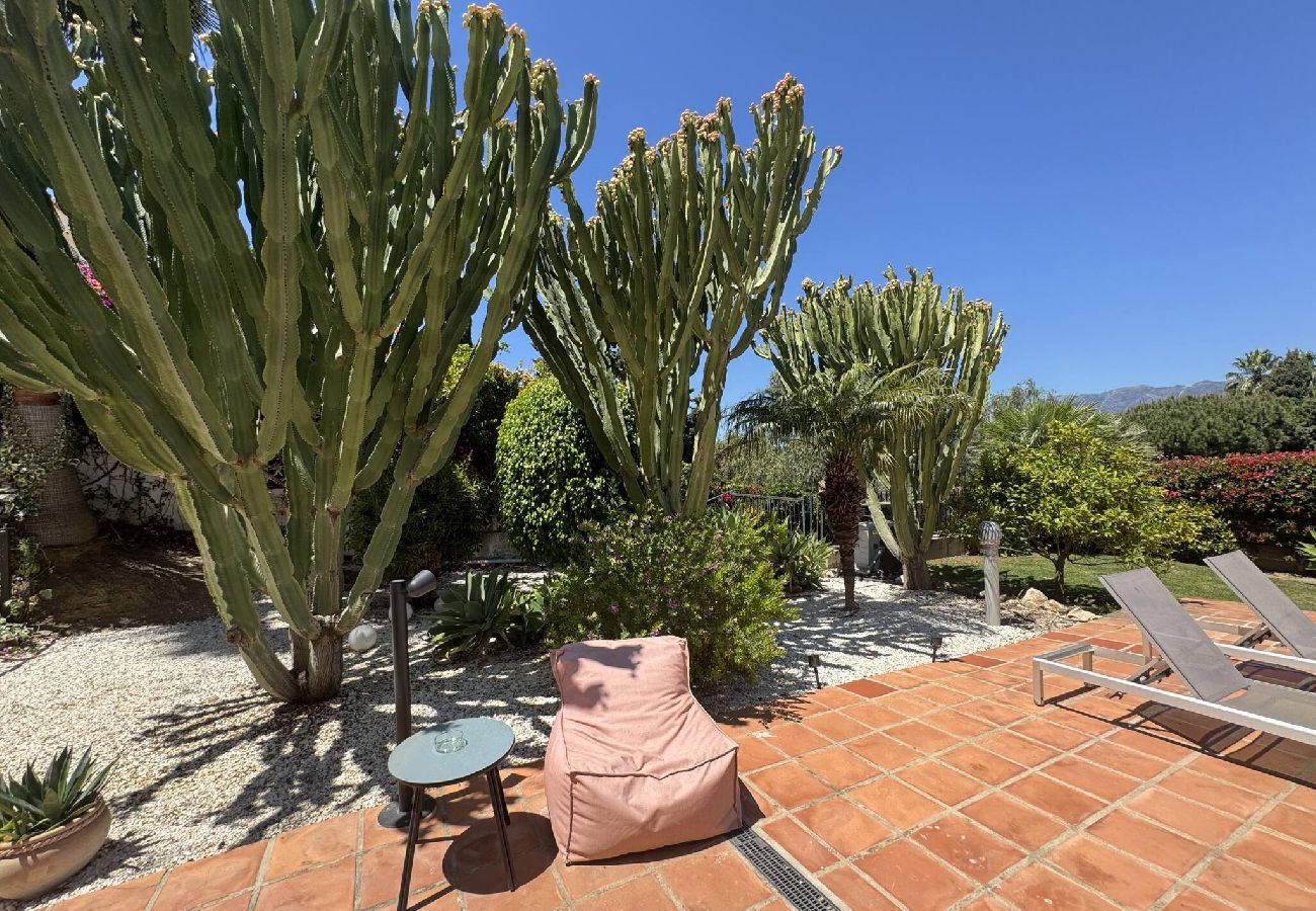 Villa in Marbella - 3308 Villa Cactus (r4707271)