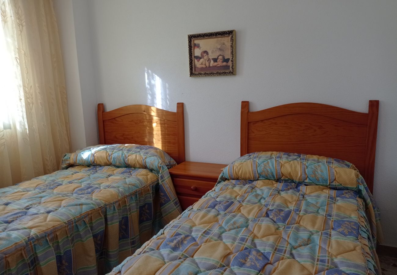 Apartment in Playa de Gandía - 1.Rioja Salinas III esc.2 5º D