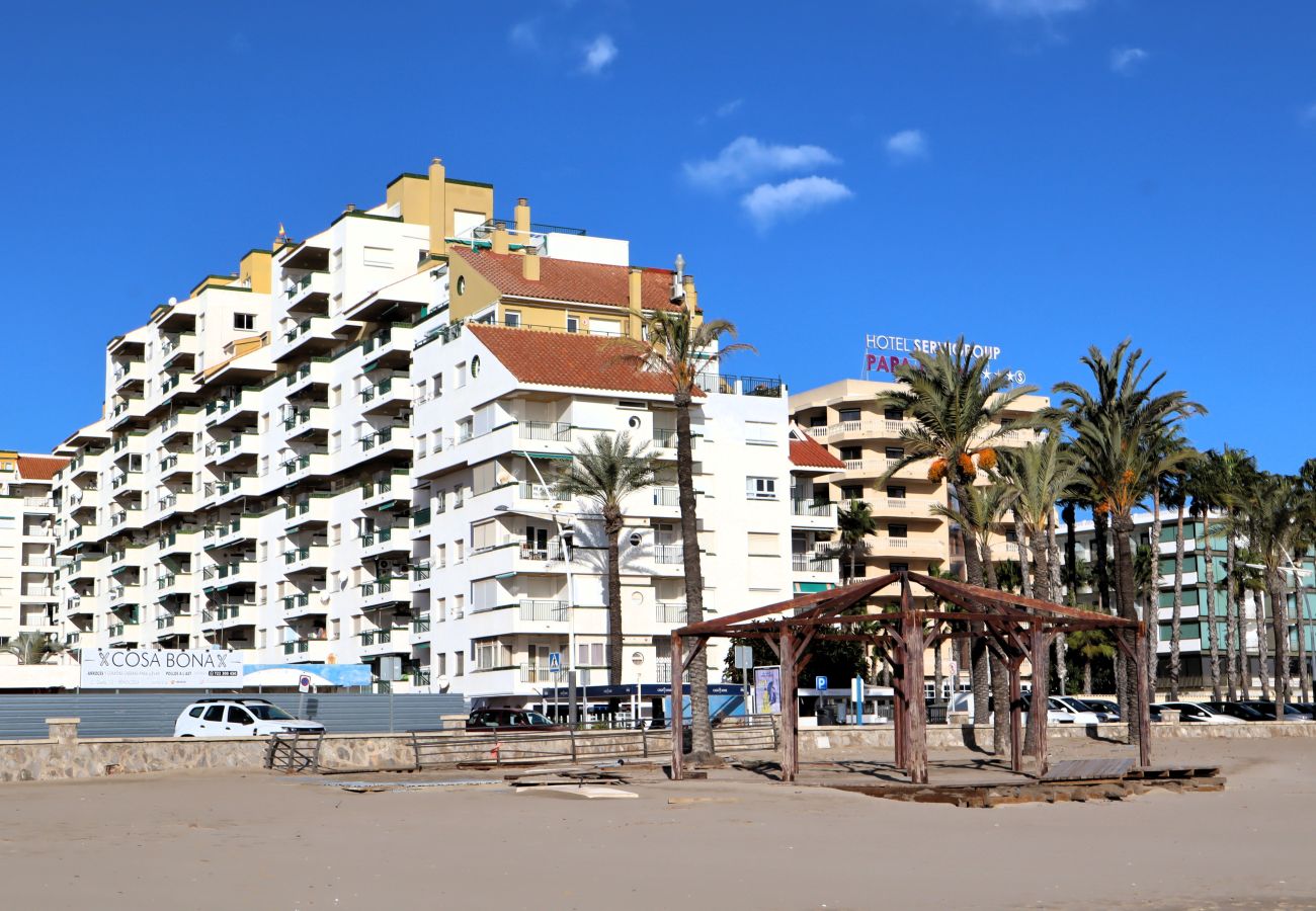 Apartment in Peñiscola - Peñiscola Playa 1ª LInea con Aire