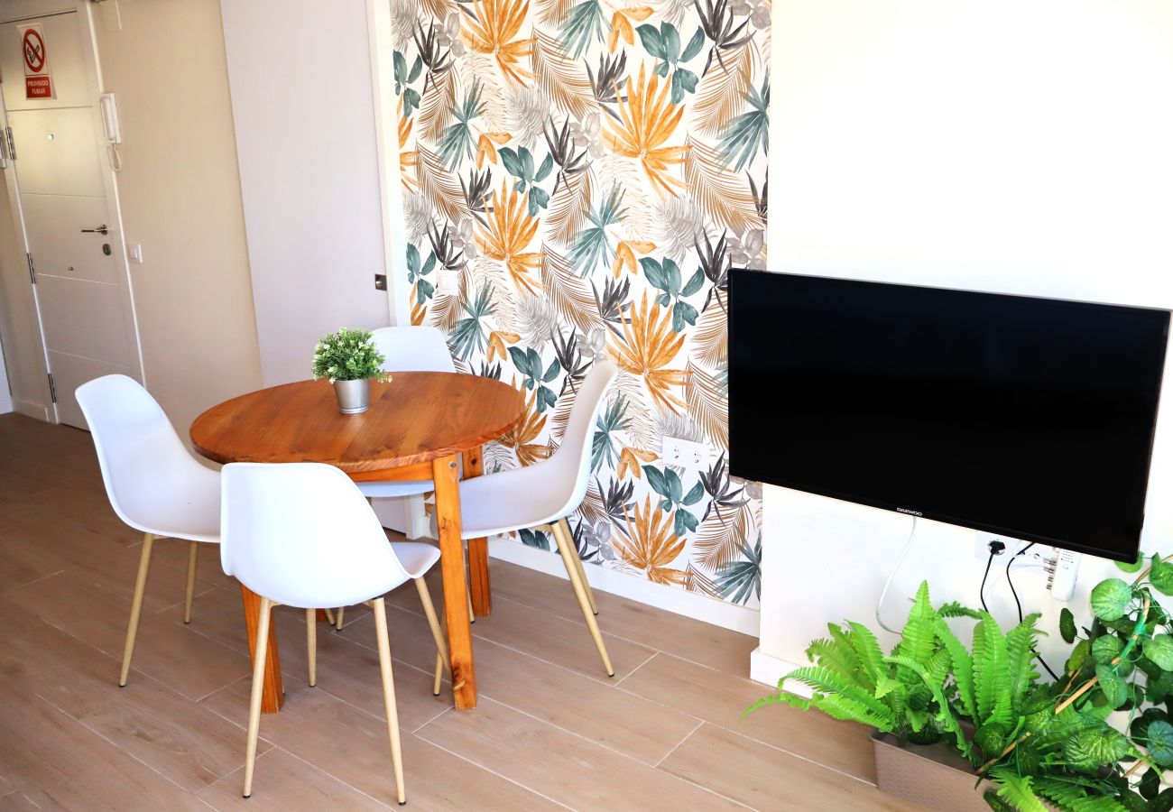 Apartment in Peñiscola - Peñiscola Playa 1ª LInea con Aire