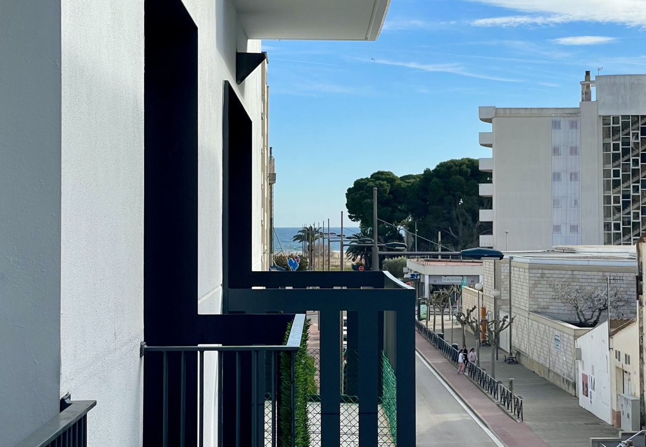 Apartment in Estartit - DARSENA B 2-2 - 2202