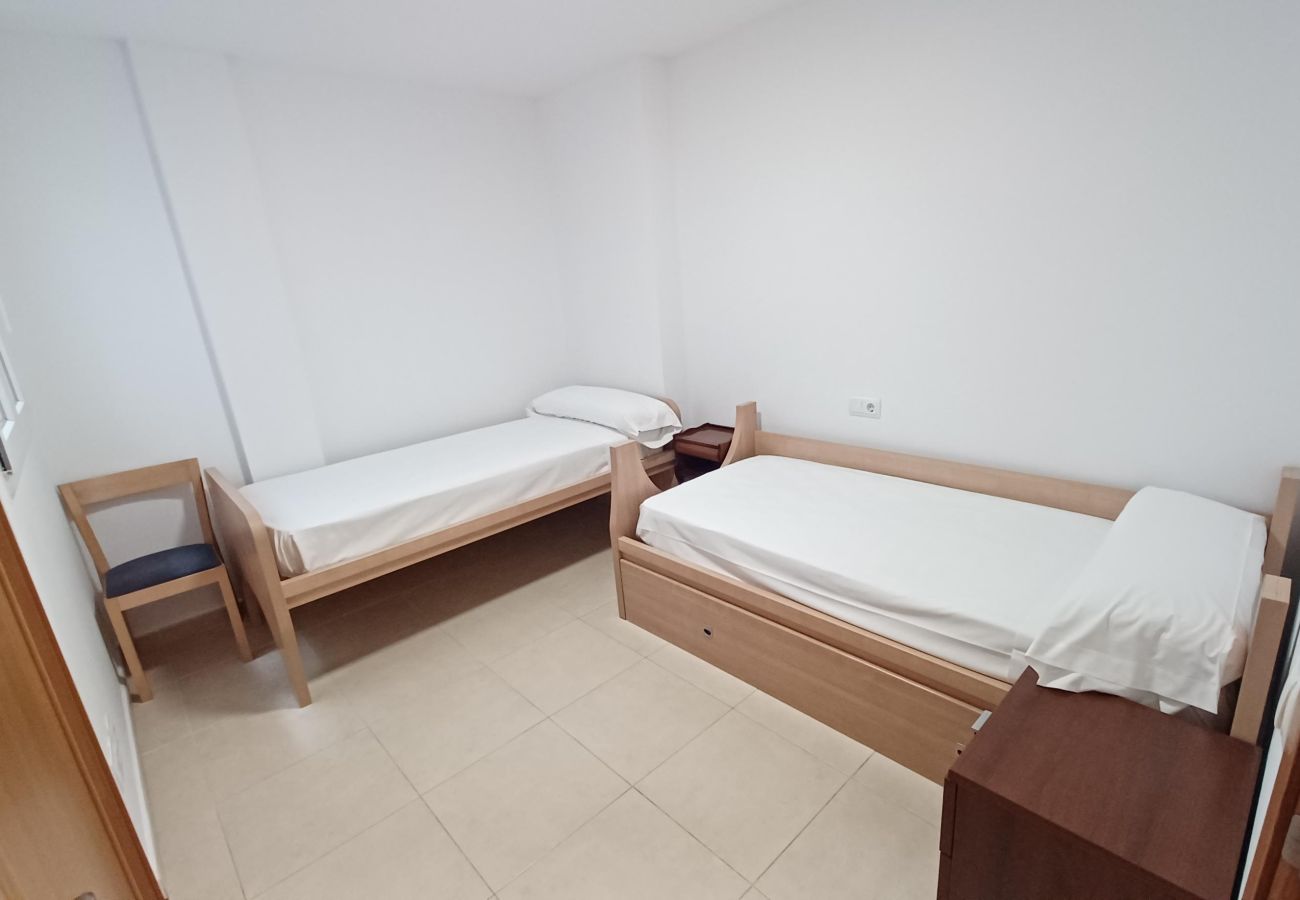 Apartment in Peñiscola - BAYARRI 4 (007)