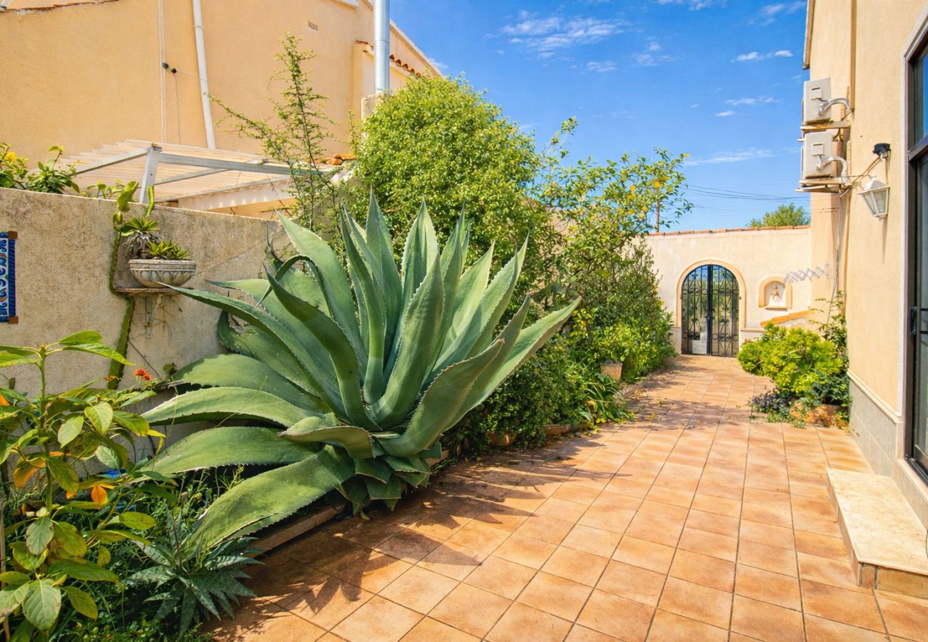 Villa in Alcocebre / Alcossebre - Villa Tropicana - Alcossebre