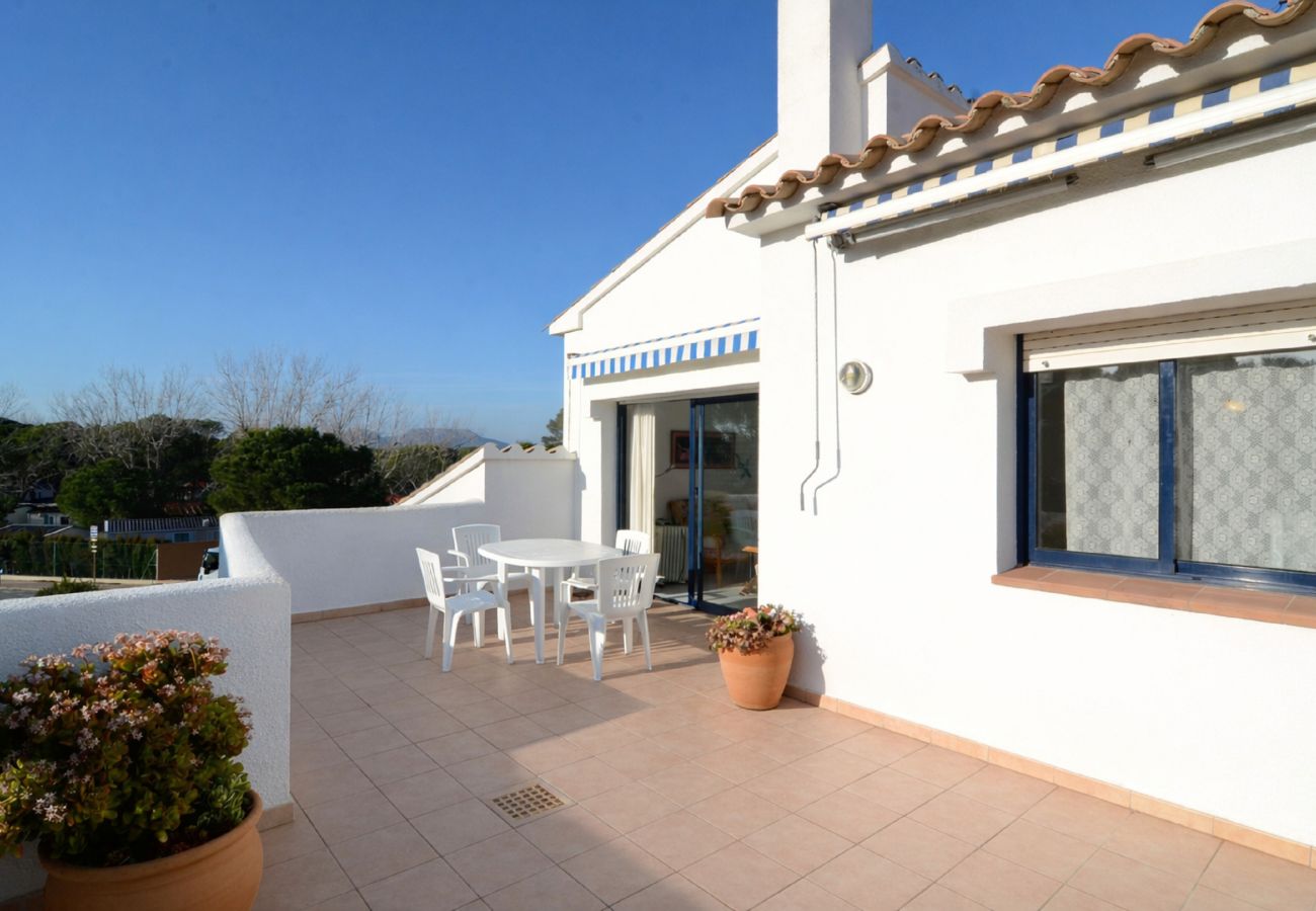 Apartment in Pals - NAUTIC GOLF A 303