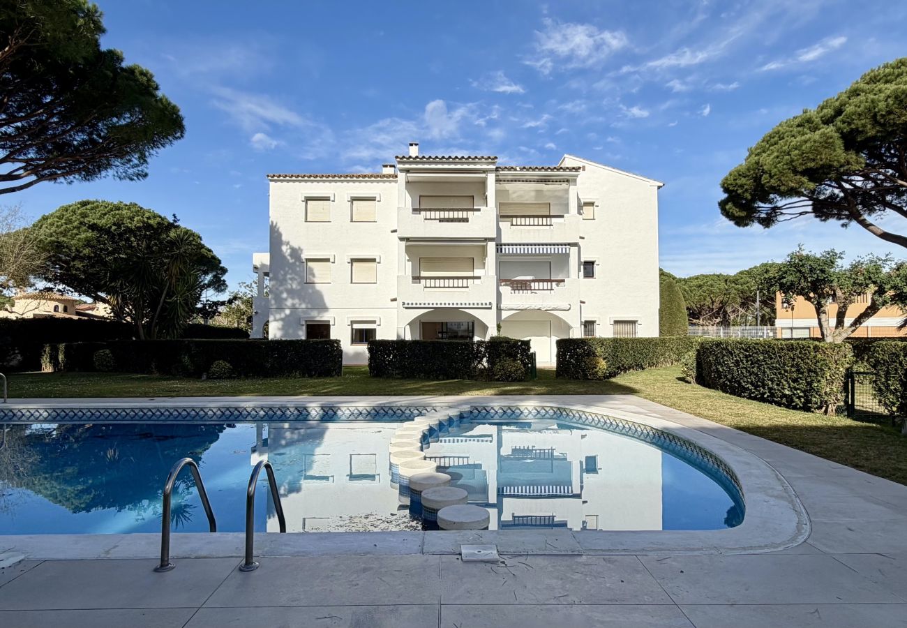 Apartment in Pals - NAUTIC GOLF A 303