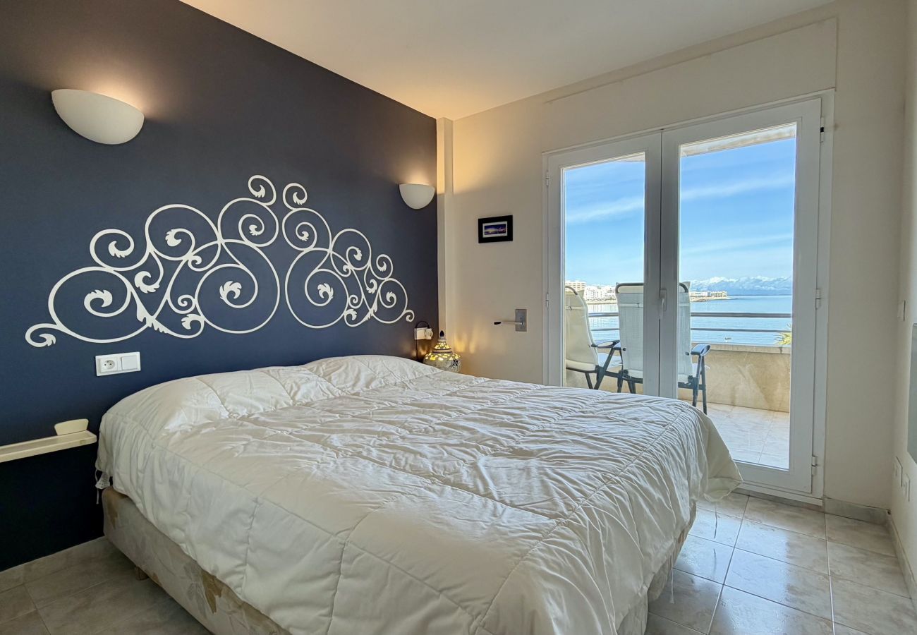 Apartment in L'Escala - LA LLONGADA 2-C