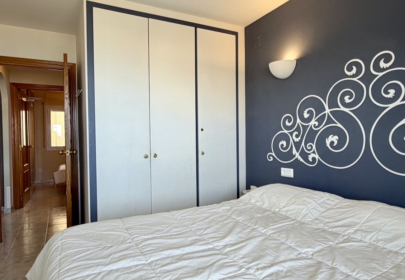 Apartment in L'Escala - LA LLONGADA 2-C