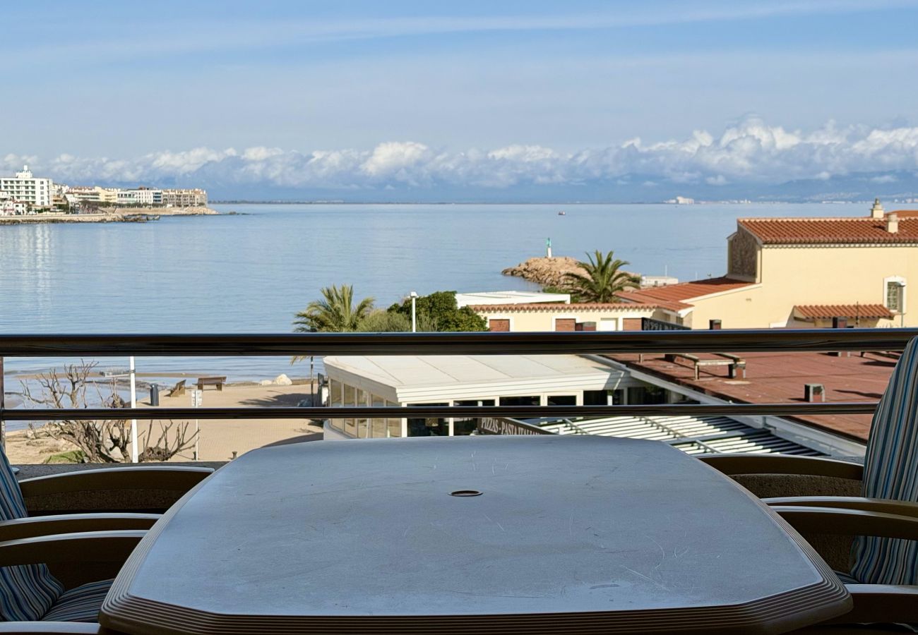 Apartment in L'Escala - LA LLONGADA 2-C