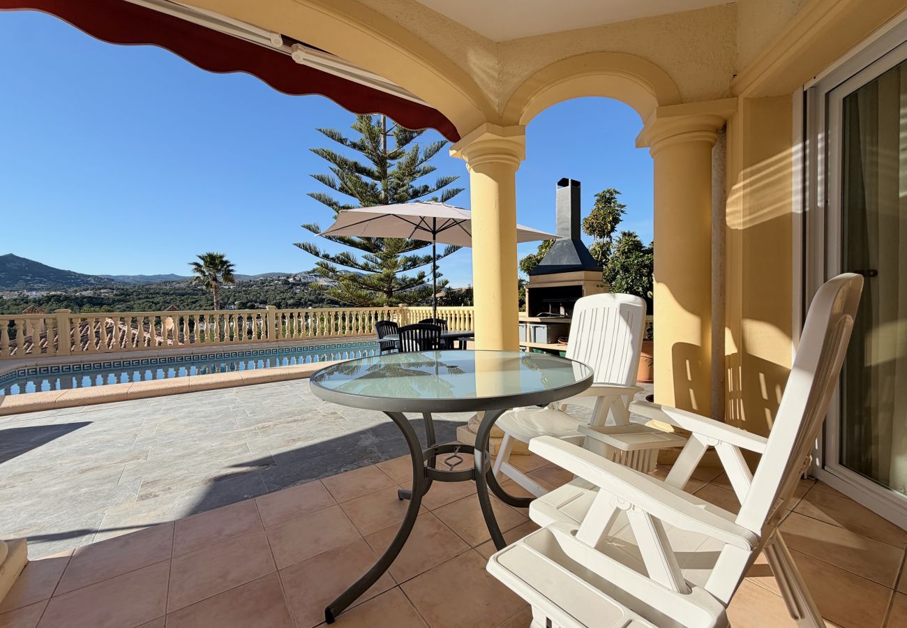 Chalet in Calpe / Calp - Alq 373 Villa Casanova