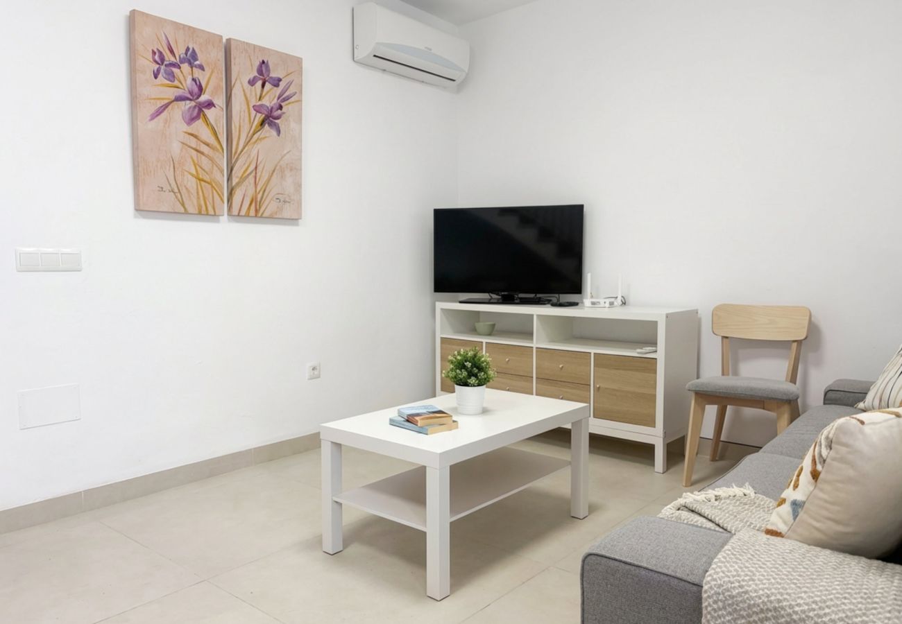 Terraced House in Nerja - Casa Chica Calle Cristo 112 by Casasol