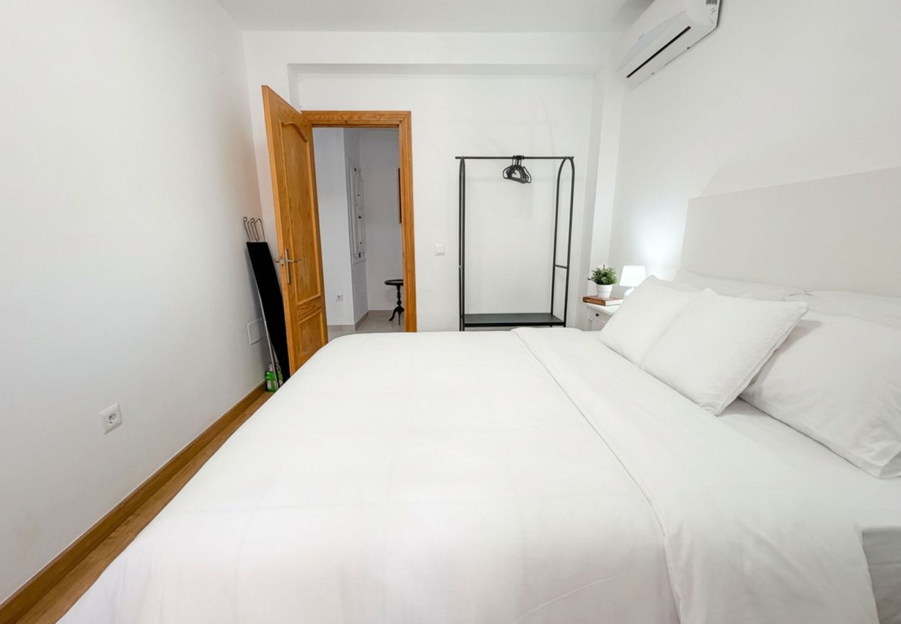 Terraced House in Nerja - Casa Chica Calle Cristo 112 by Casasol