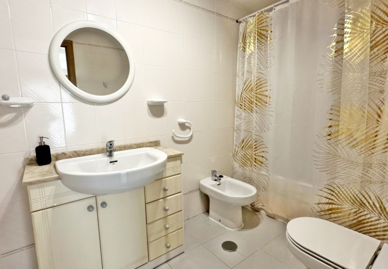 Apartment in Gandía - AGUAMARINA 4ª - 2 - IZQ