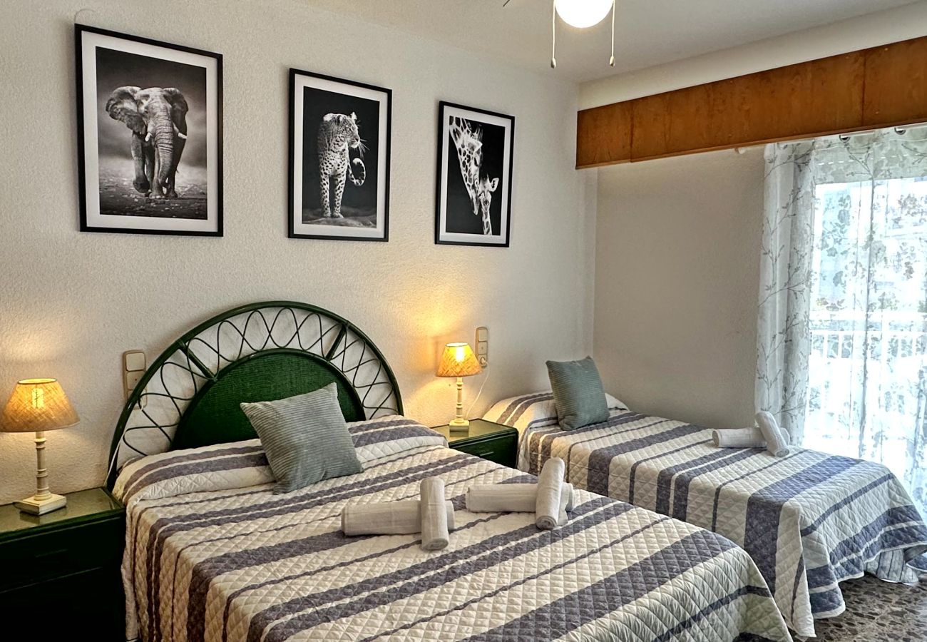 Apartment in Gandía - AGUAMARINA 4ª - 2 - IZQ