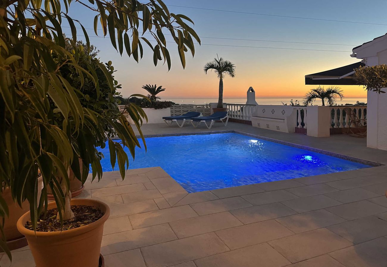 Villa in Nerja - Villa La Casita Fuente del Baden 52 by Casasol