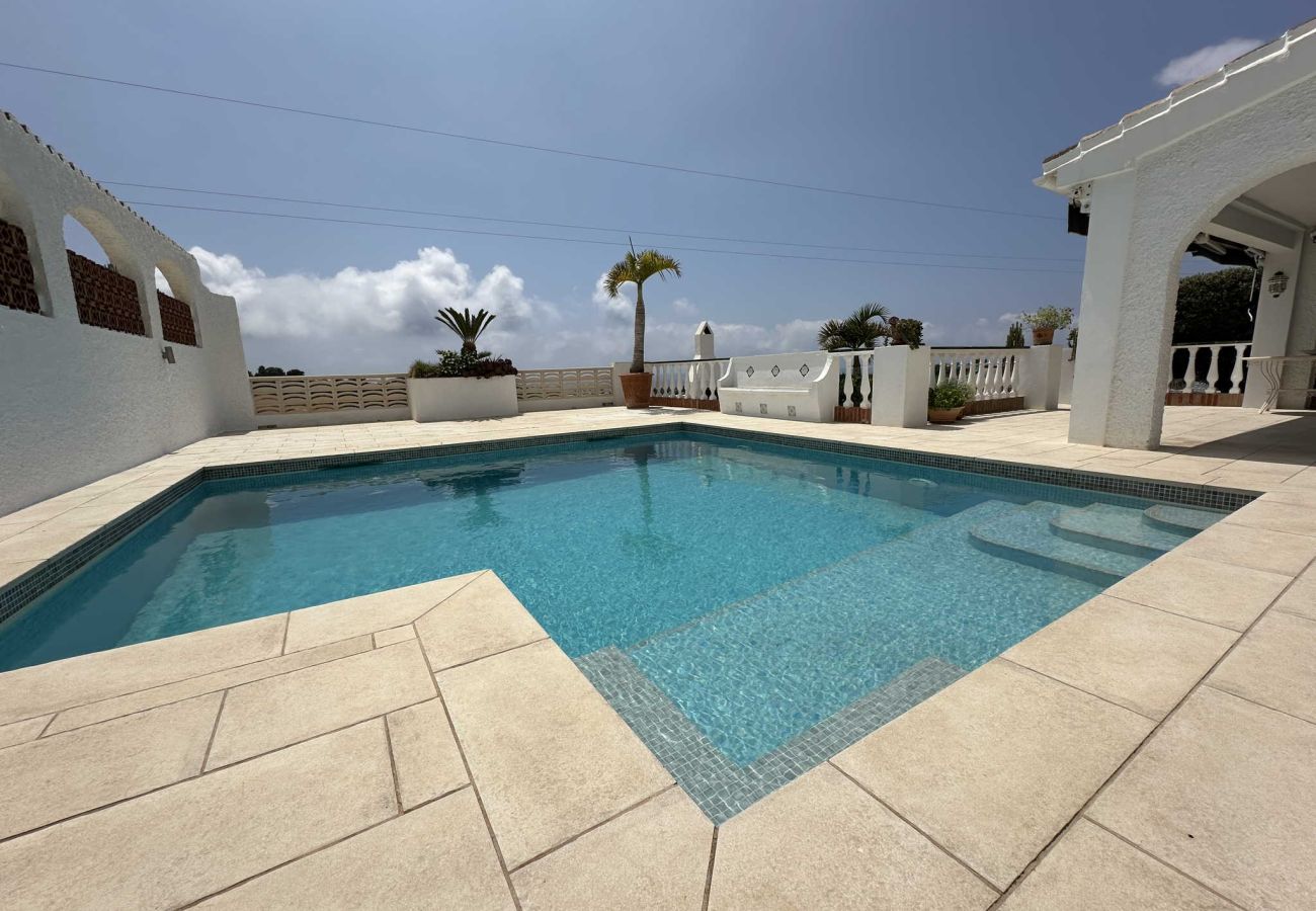 Villa in Nerja - Villa La Casita Fuente del Baden 52 by Casasol