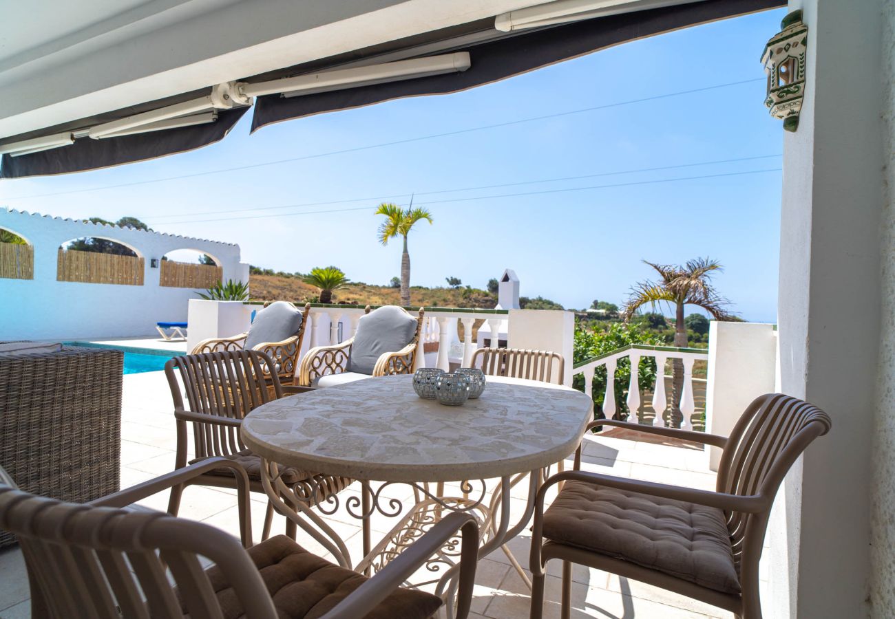 Villa in Nerja - Villa La Casita Fuente del Baden 52 by Casasol