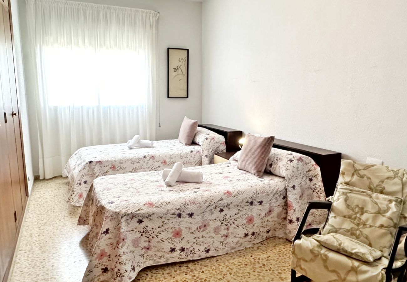 Apartment in Gandía - ALBATROS II - Esc Dcha. - 3º - 6ª