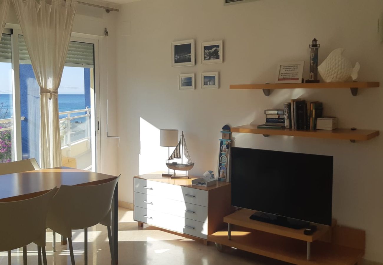 Apartment in Denia - 145 Playa Esmeralda, 1-7