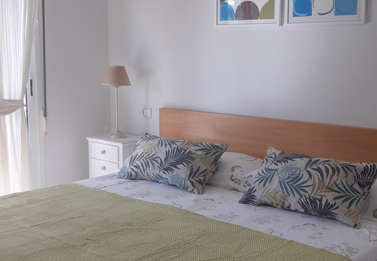 Apartment in Denia - 145 Playa Esmeralda, 1-7