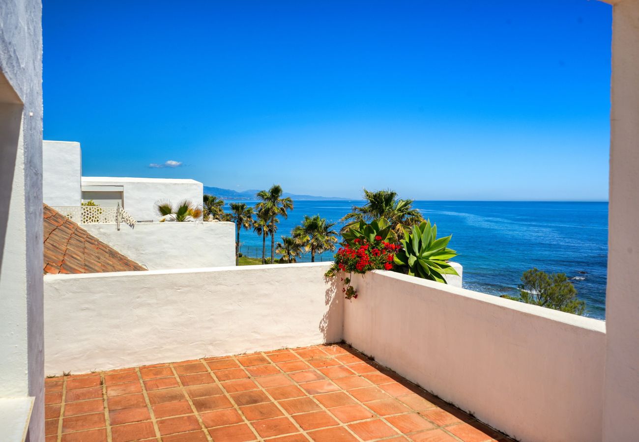 Apartment in Casares - 3180 Duplex Penthouse with Panoramic Sea Views