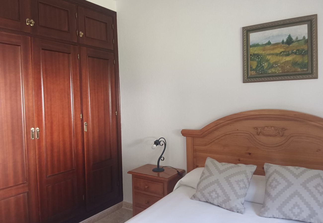 Chalet in Chiclana de la Frontera - R012 MORENA