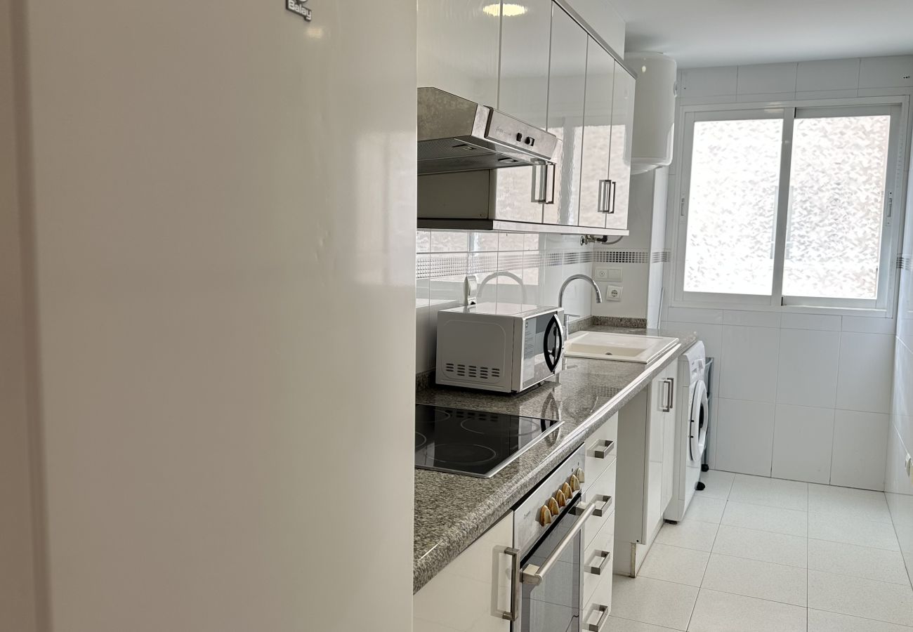 Apartment in Gandía - ATHENEA 1ª - 5º - Pta B