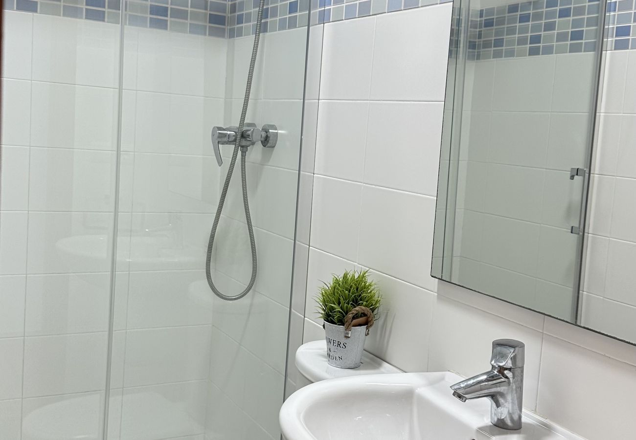 Apartment in Gandía - ATHENEA 1ª - 5º - Pta B