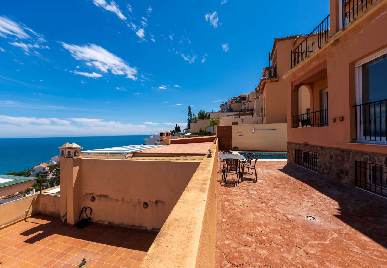 Villa in Nerja - Villa Punta Lara 15 by Casasol
