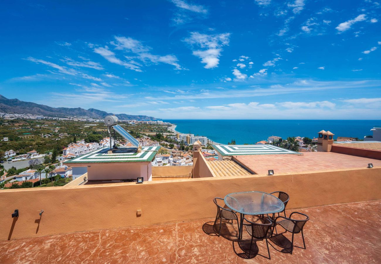 Villa in Nerja - Villa Punta Lara 15 by Casasol