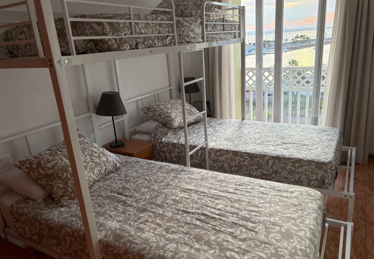 Apartment in La Manga del Mar Menor - Miradores del Puerto B7-3ºG Admer