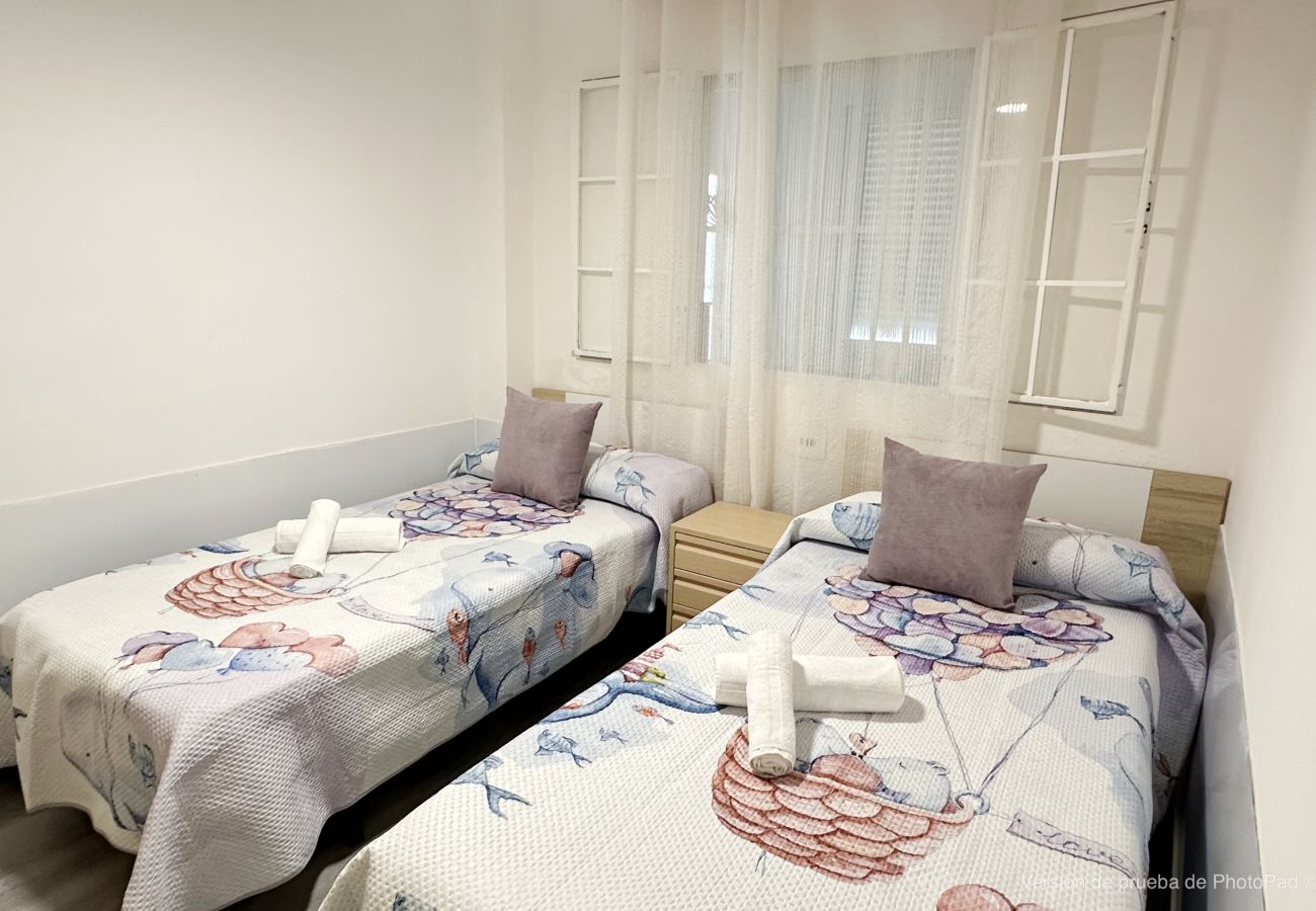 Apartment in Gandía - CAPRICHO III -  2ª - BAJO