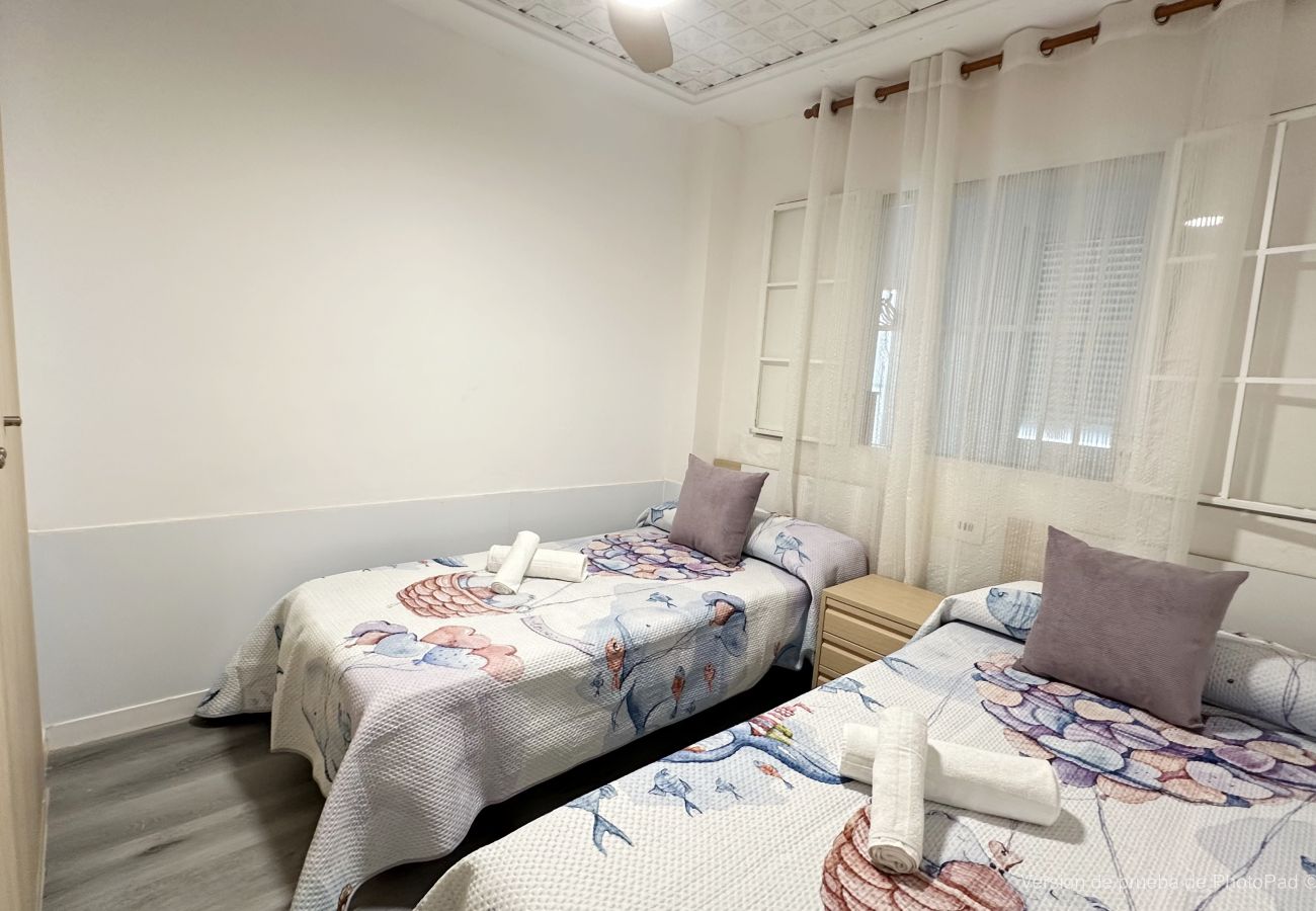Apartment in Gandía - CAPRICHO III -  2ª - BAJO