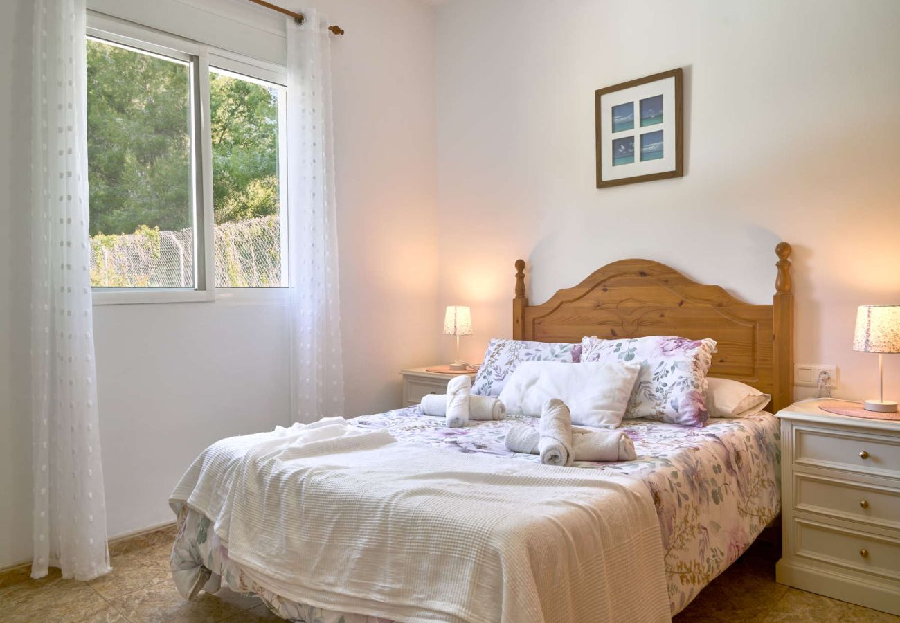 Cottage in Frigiliana - Las Rosas 1 by Casasol