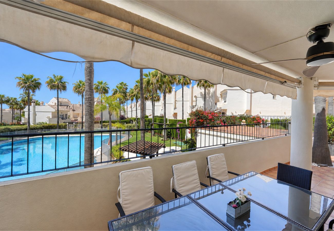 Terraced House in Marbella - 3150 Seaside Home with Stunning Sea Views