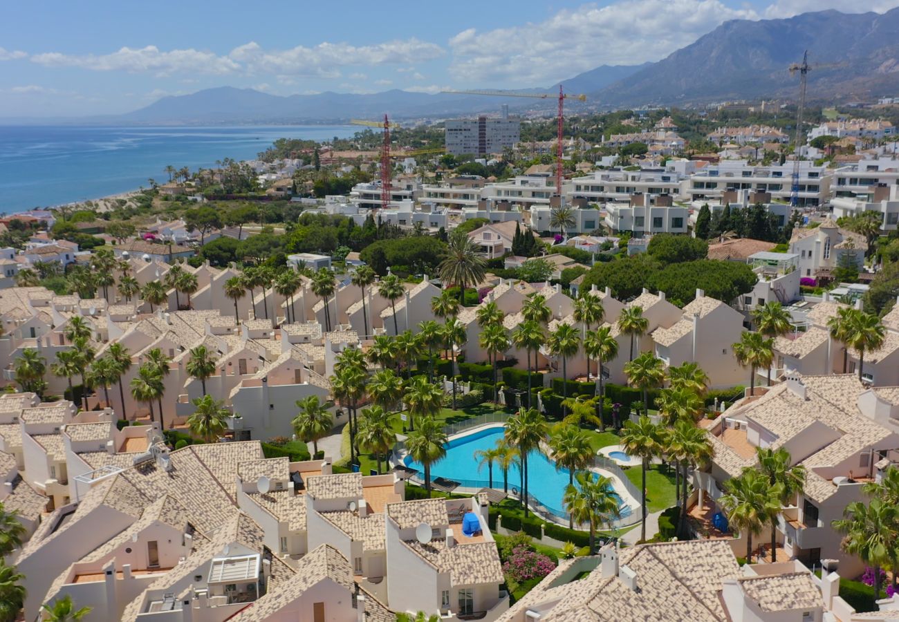 Terraced House in Marbella - 3150 Seaside Home with Stunning Sea Views